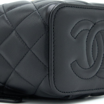Chanel 22B Detailed Top Handle Mini Vanity With Chain Lambskin Black Brushed GHW