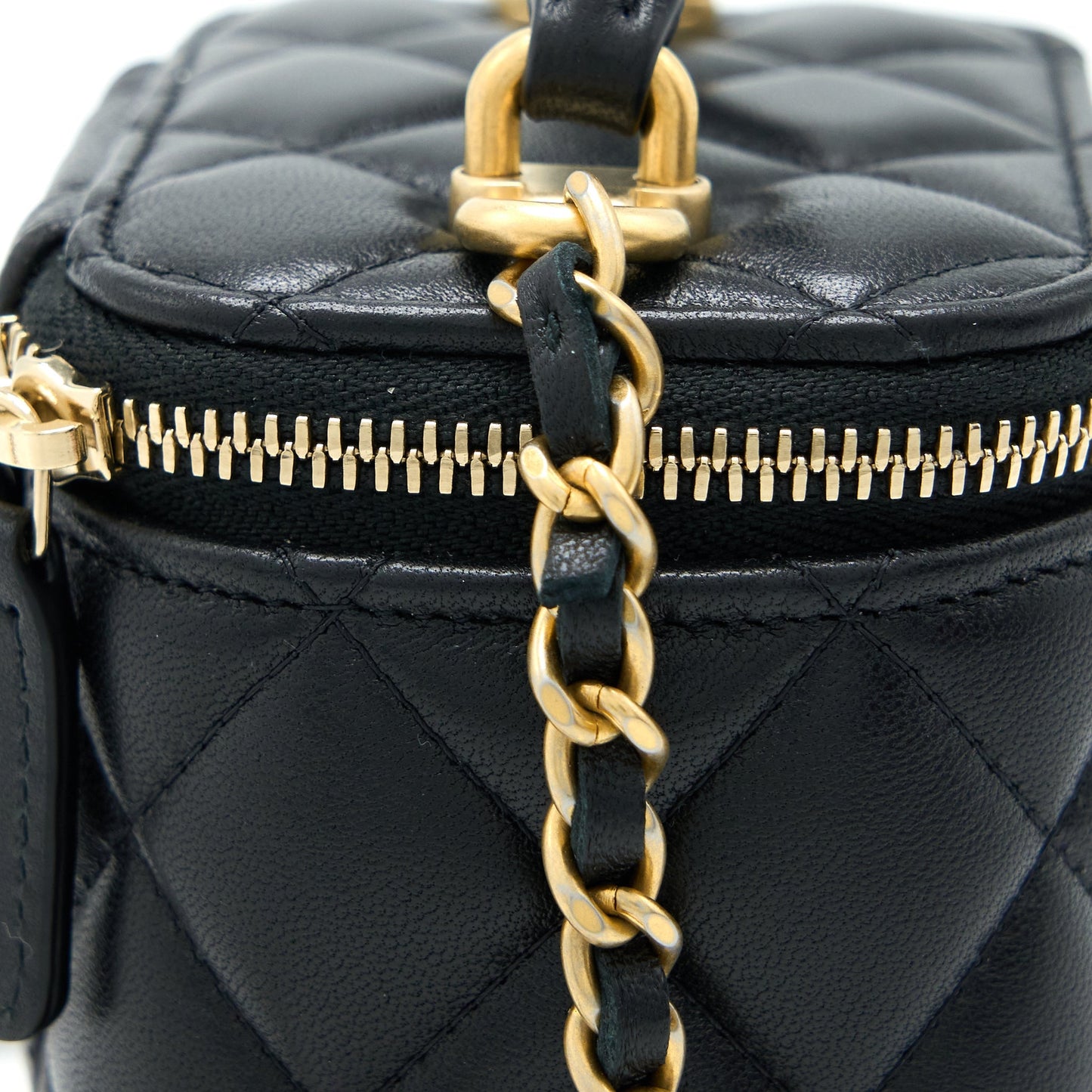 Chanel 22B Detailed Top Handle Mini Vanity With Chain Lambskin Black Brushed GHW