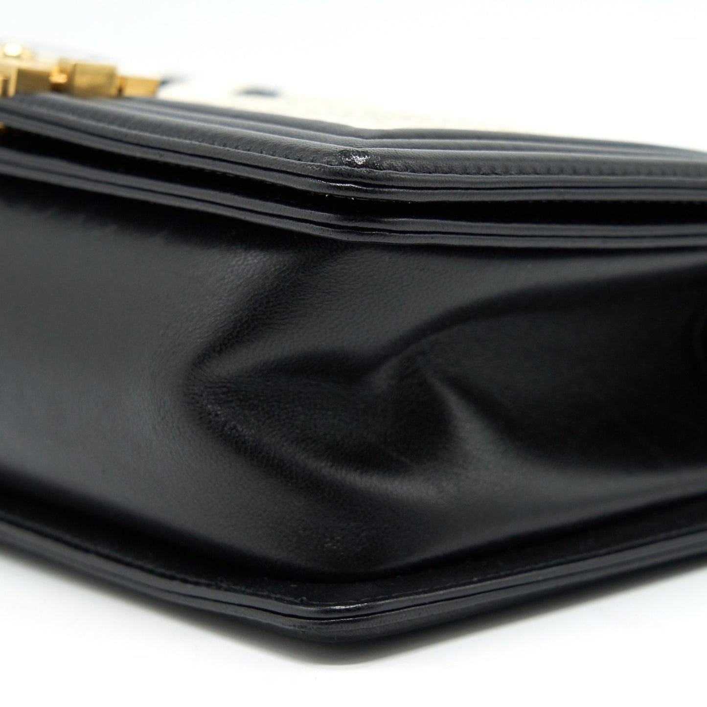 CHANEL TWEED MEDIUM LE BOY CHEVRON BLACK AND WHITE GHW