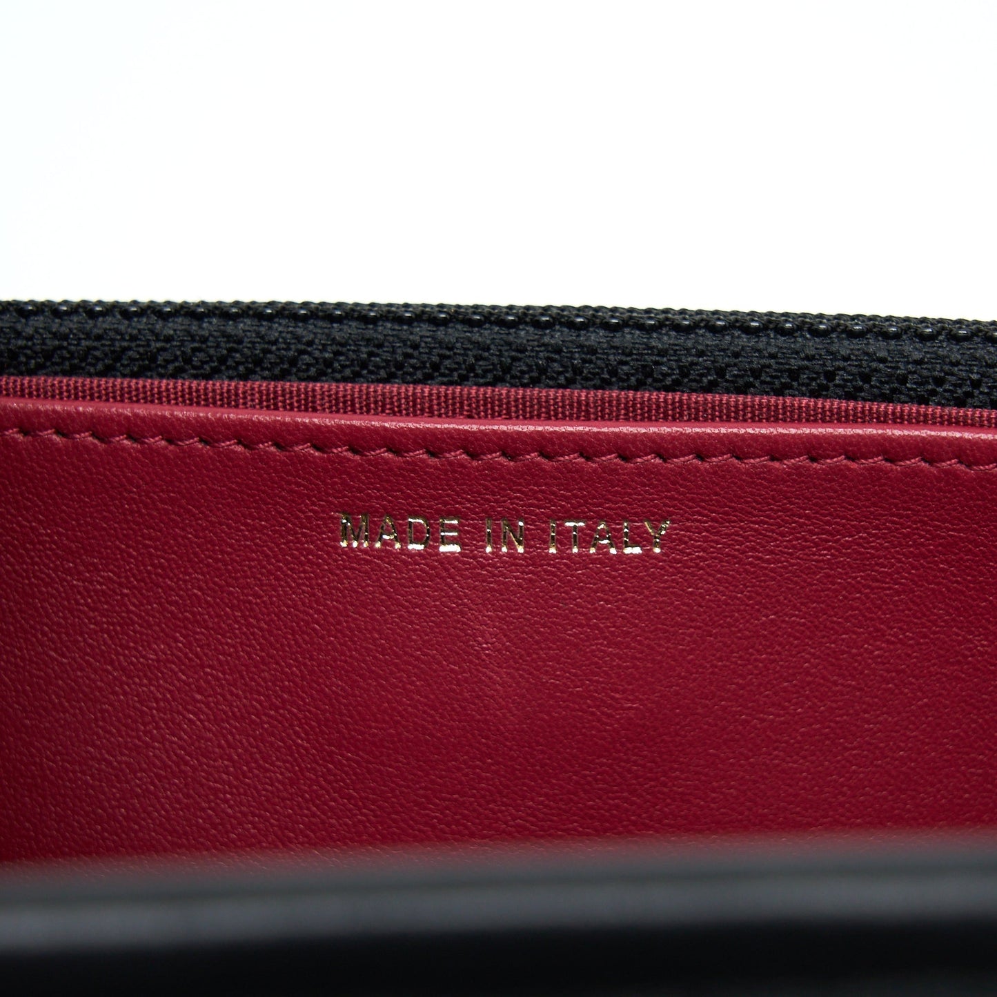 Chanel 21S Wallet On Chain With Pearl/CC logo Round Handle Lambskin Black Brushed GHW