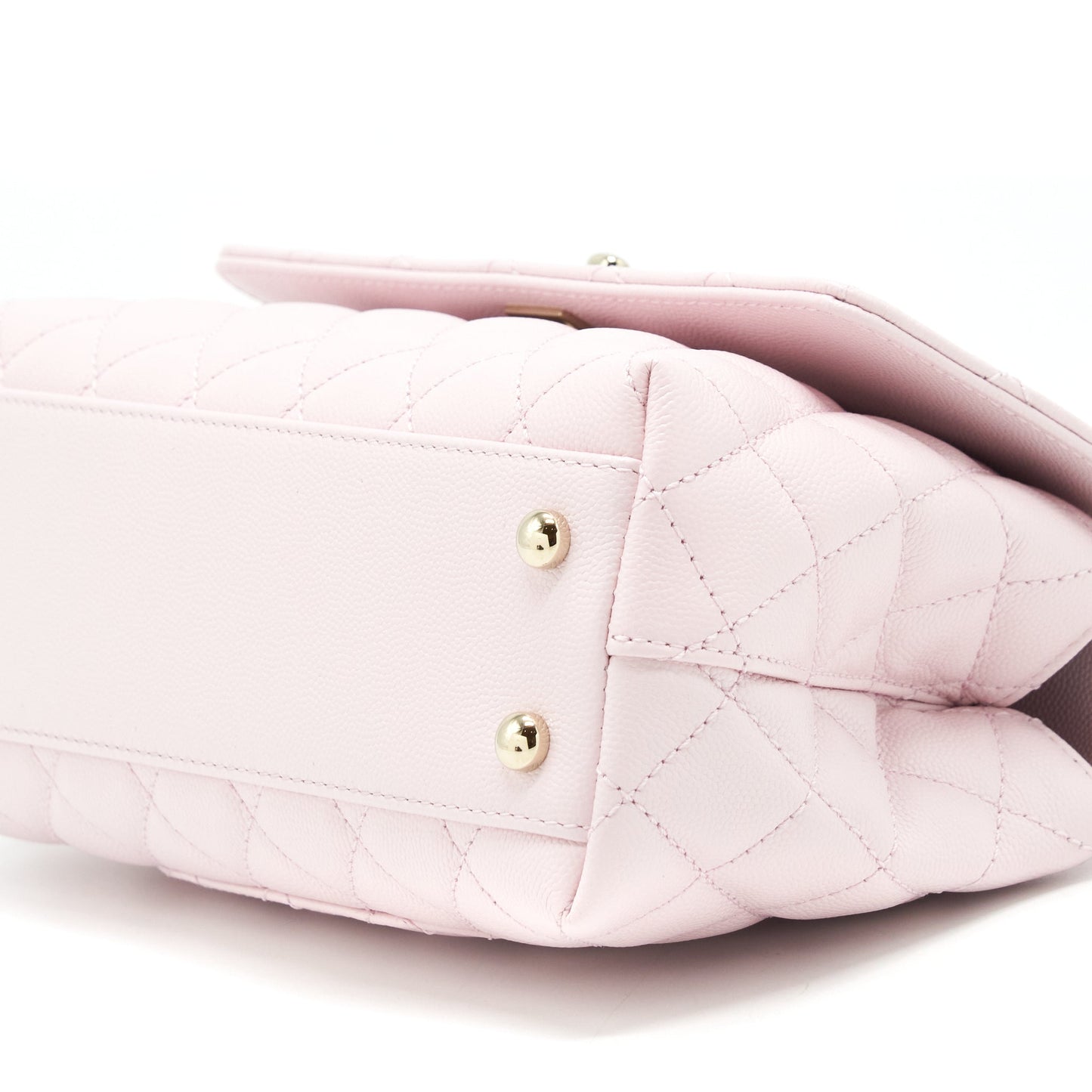 Chanel 22P Small Coco Handle Caviar Light Pink LGHW (Microchip)