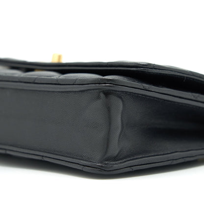 Chanel 22C Pearl Crush Wallet On Chain Lambskin Black GHW (Microchip)