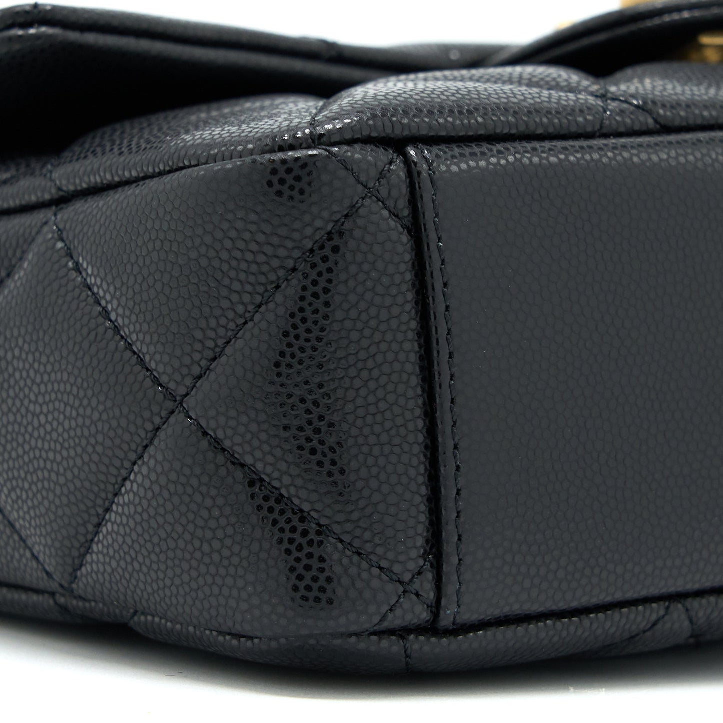 Chanel 22A Small Flap Bag Grained Shiny Calfskin Black Brushed GHW(Microchip)