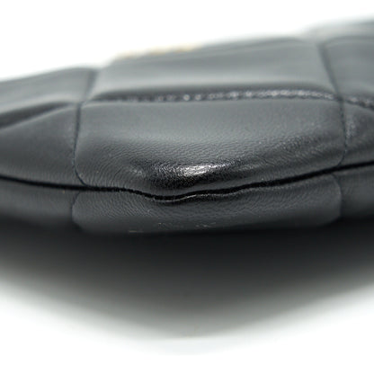 Chanel 19 Pouch black GHW