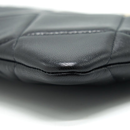 Chanel 19 Pouch black GHW