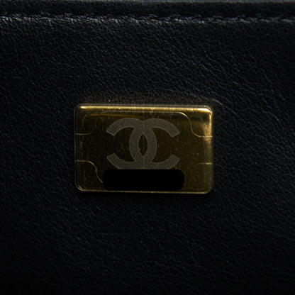 Chanel 22K Retro Classic New Square Flap Bag Goatskin Black GHW (Microchip)