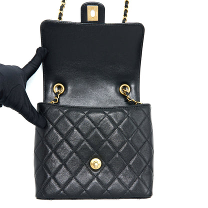 Chanel 22K Retro Classic New Square Flap Bag Goatskin Black GHW (Microchip)
