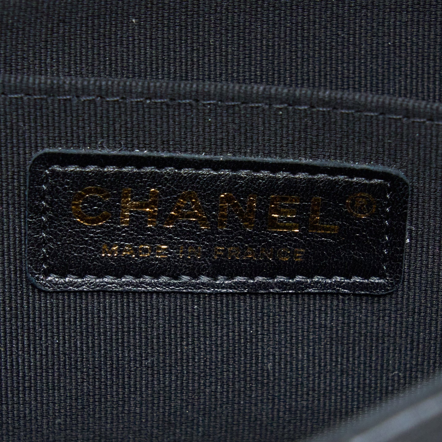Chanel 21A Quilted Detailed Logo Flap Bag Lambskin Black GHW (Microchip)