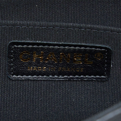 Chanel 21A Quilted Detailed Logo Flap Bag Lambskin Black GHW (Microchip)