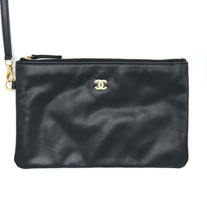 Chanel 22 Bag Medium Shiny Calfskin Black GHW (Microchip)