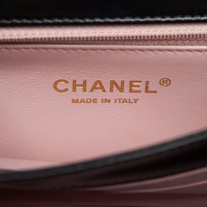 Chanel Seasonal Paris Cosmopolite Strait Lined Flap Bag Calfskin / Lambskin Black GHW