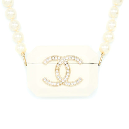 Chanel AirPods Case With Pearl Chain White LGHW
