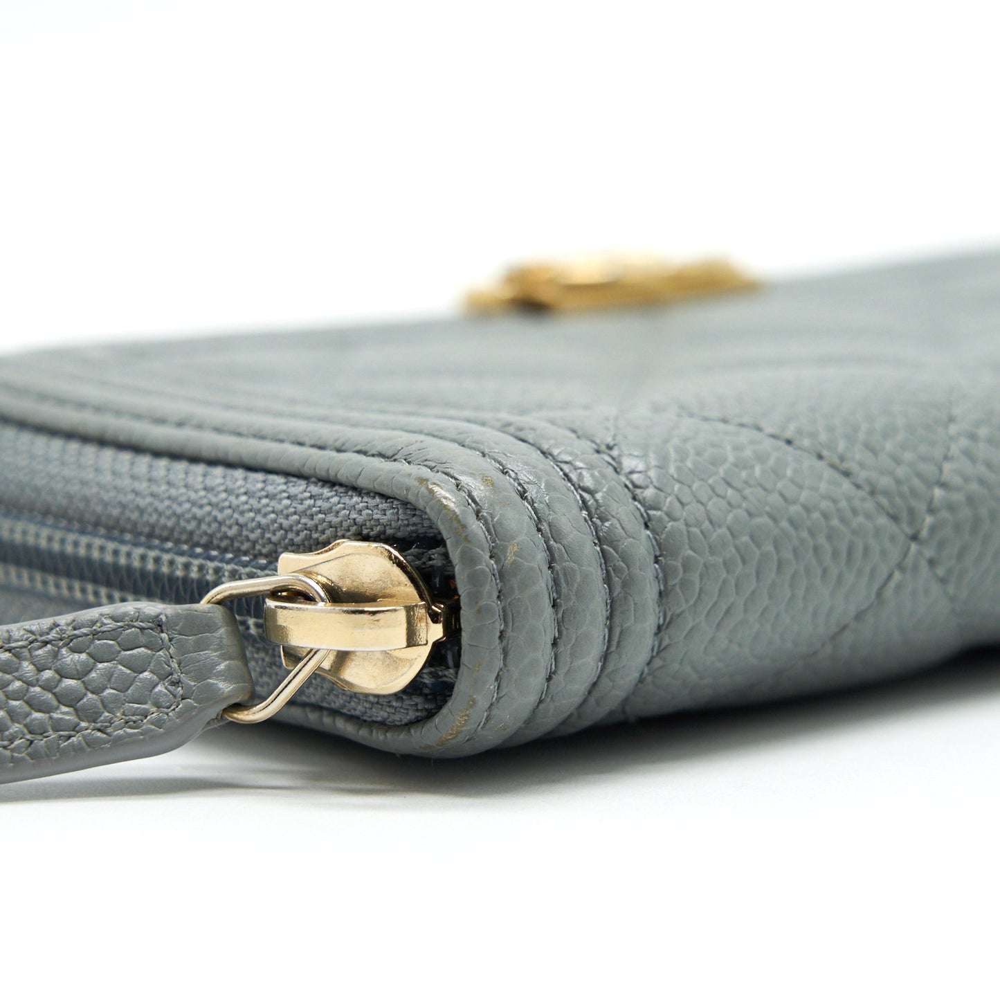 Chanel Caviar small Zip Wallet Grey GHW