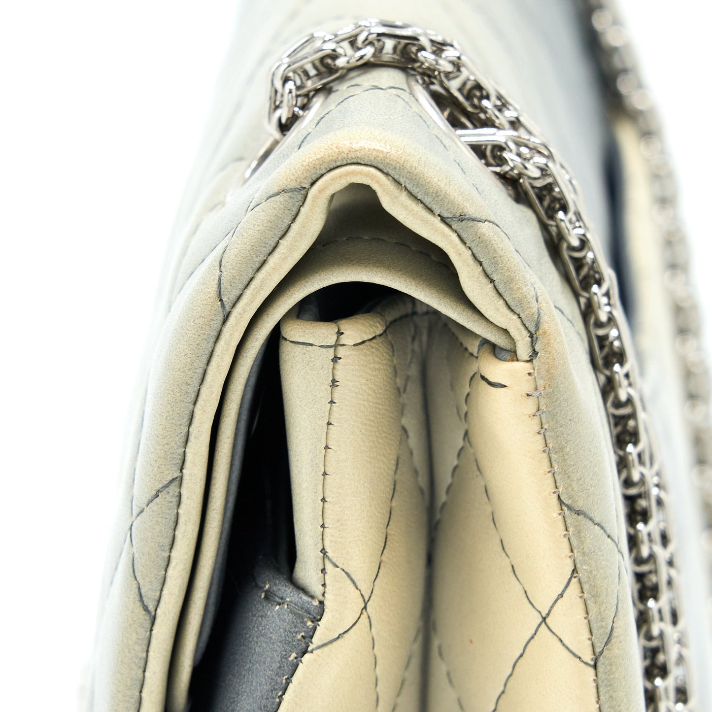 Chanel 2.55 226 Reissue Flap Bag Lambskin Ombre Grey SHW