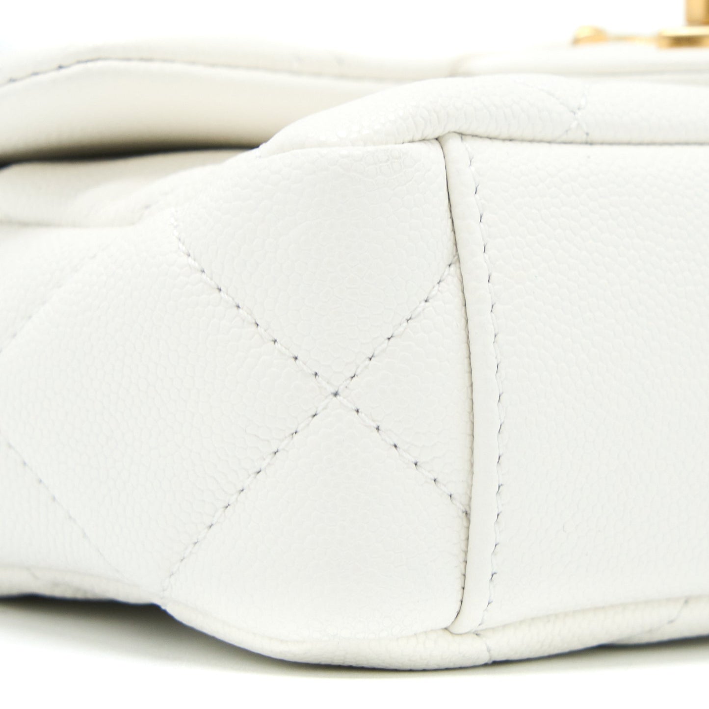 Chanel 22A Small Flap Bag Caviar White With GHW (Microchip)
