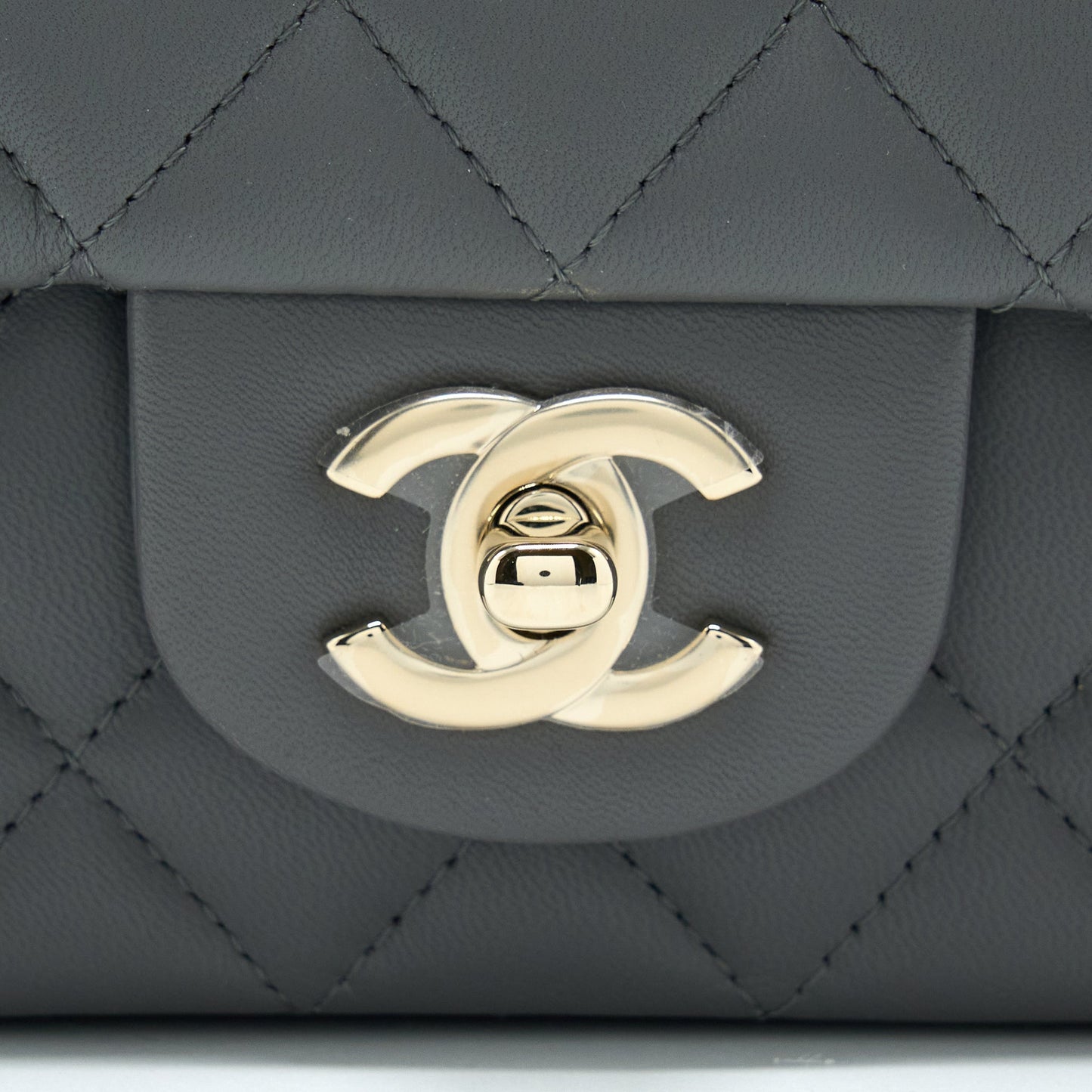 Chanel 22A Top Handle Mini Rectangular Flap Bag Lambskin Grey LGHW(Microchip)