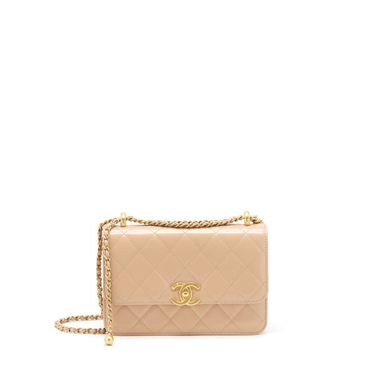 Chanel 21A Gold Crush Flap Bag Calfskin Beige GHW