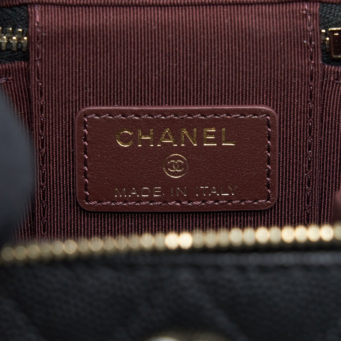 Chanel 22C Mini Vanity With Chain Black Caviar LGHW