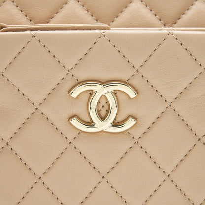 Chanel Quilted Chain Shoulder Bag/ Crossbody Bag beige LGHW