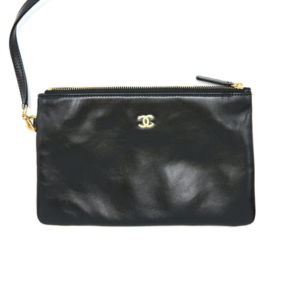 Chanel 22 Bag Medium Shiny Calfskin Black In Gold Letter GHW (Microchip)