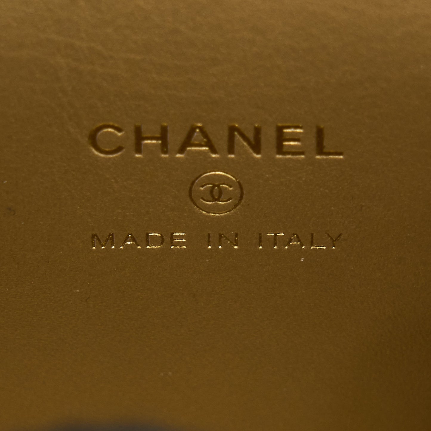 Chanel 22S Pearl Crush Mini Vanity With Chain Lambskin Black GHW