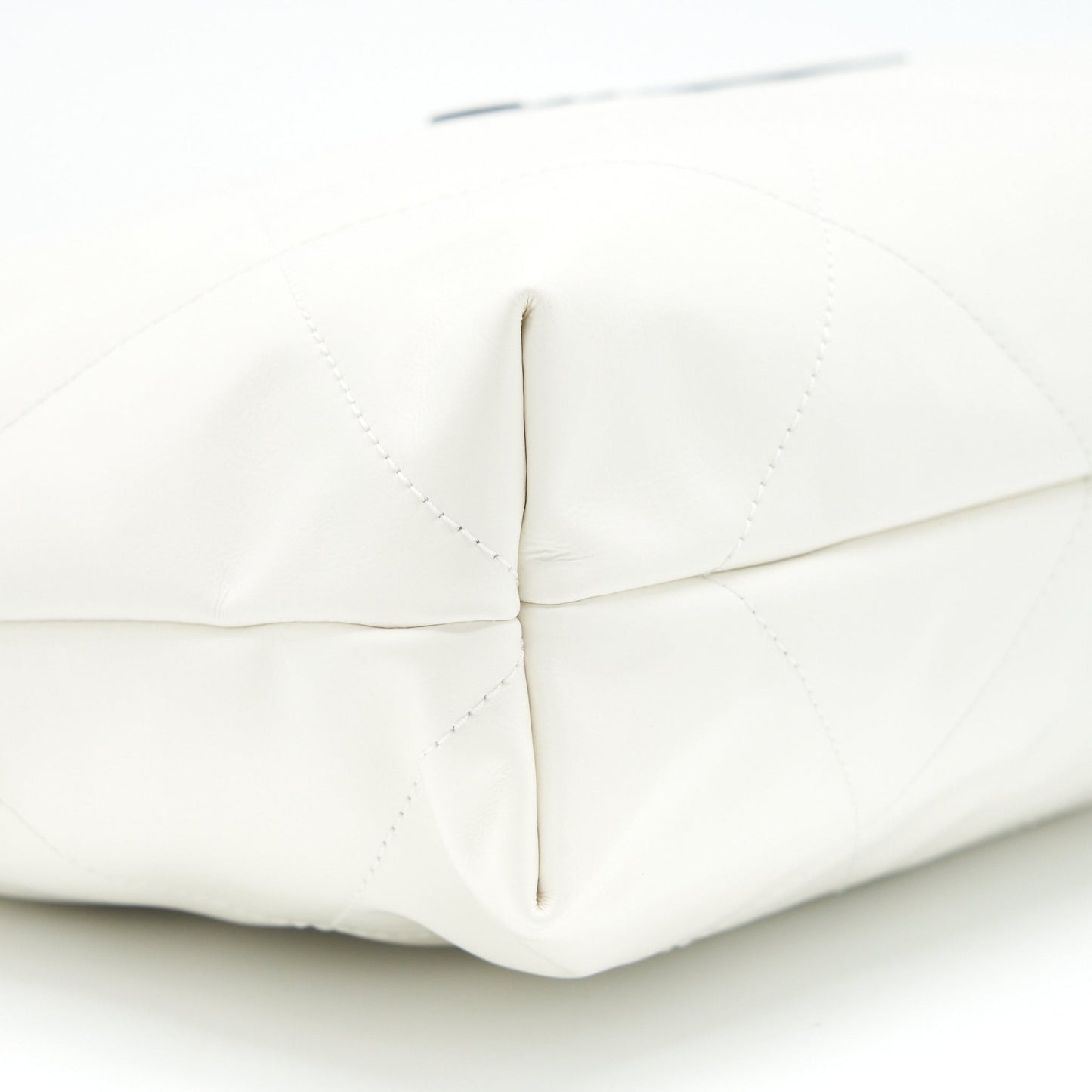Chanel Medium 22 Bag Shiny Calfskin White GHW (Microchip)