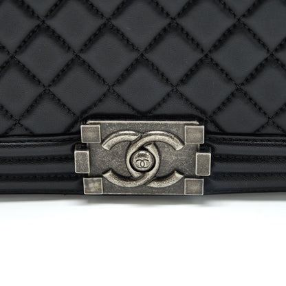 Chanel Medium Boy Bag Lambskin Black Ruthenium Sliver Hardware