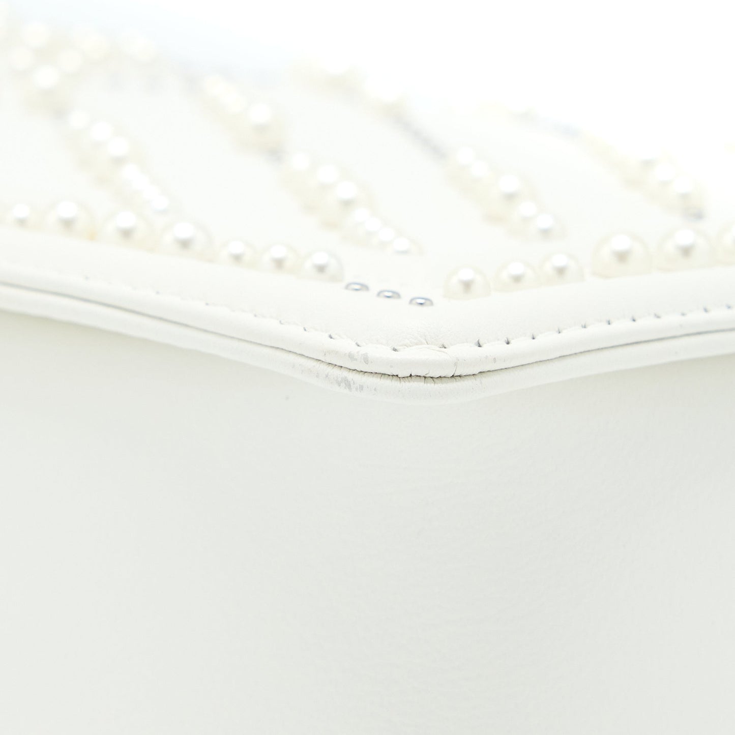 Chanel Medium Boy Bag Chevron Limited Lambskin With Pearl White SHW