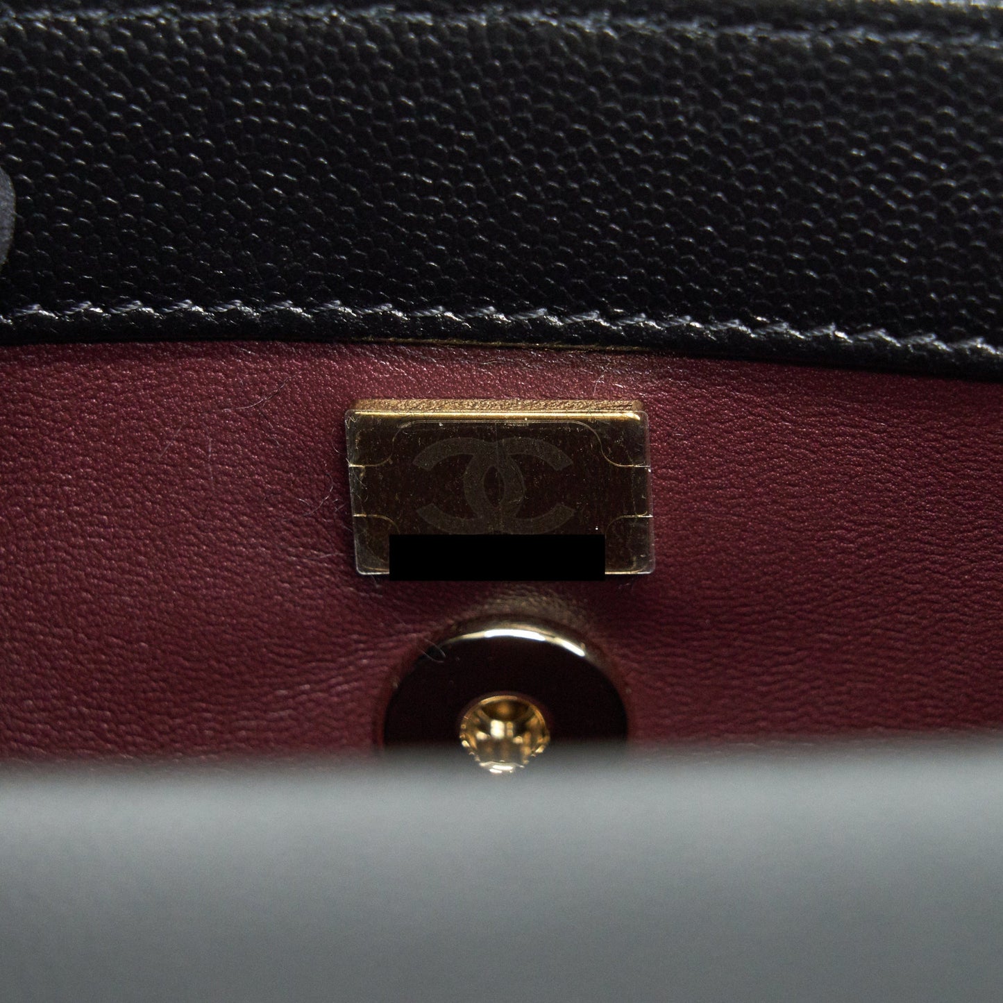 Chanel 21K Small (old mini) 24cm Cocohandle Black Caviar LGHW (microchip)