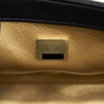 Chanel 21B pearl crush Square mini flap Bag black GHW (new version with microchip)