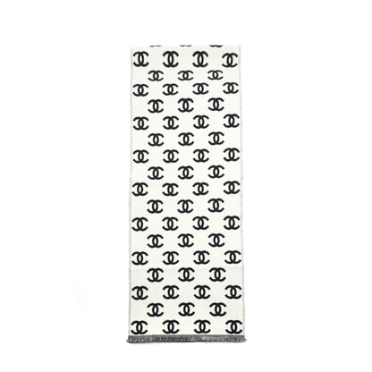 Chanel CC full logo Wool / cashmere double side scarf black/ white
