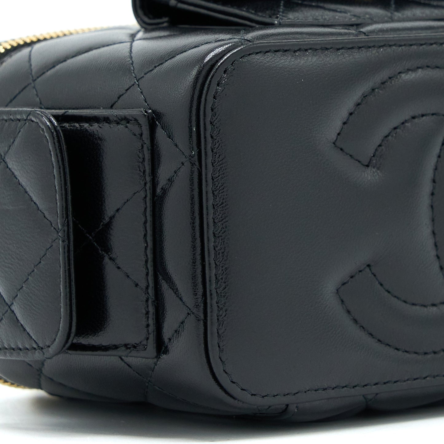Chanel 22K Top Handle Pocket Long Vanity With Chain Black GHW