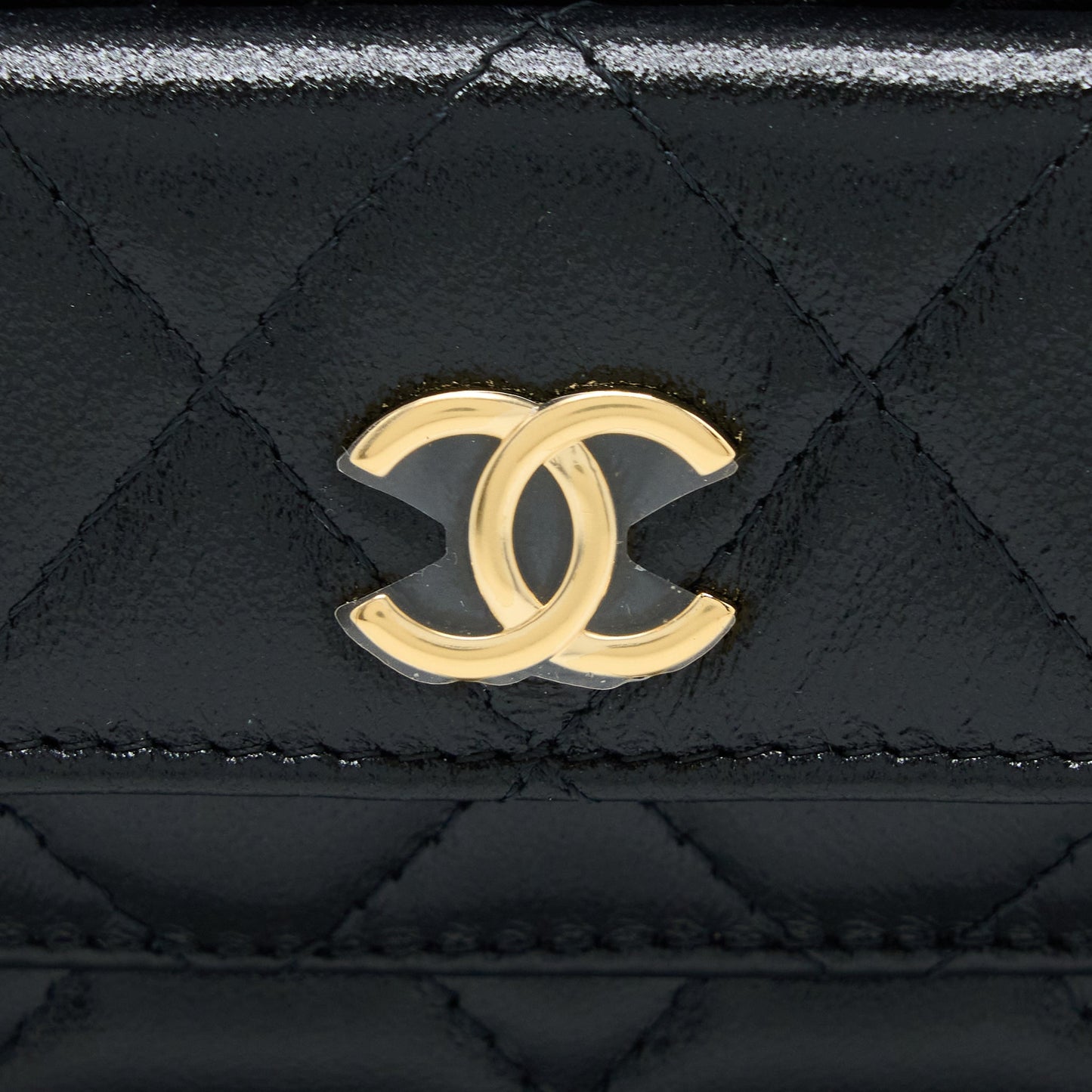 Chanel 22K Top Handle Pocket Long Vanity With Chain Black GHW