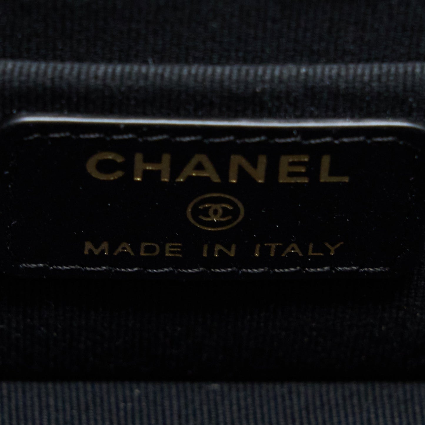 Chanel 22K Top Handle Pocket Long Vanity With Chain Black GHW