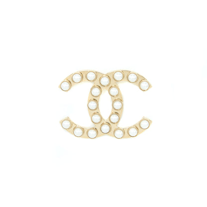 Chanel CC Logo With Pearl Brooch Light Gold Tone