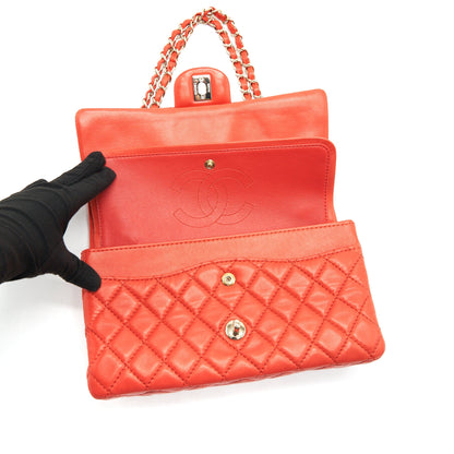 CHANEL CLASSIC MEDIUM DOUBLE FLAP LAMBSKIN IN CORAL LGHW
