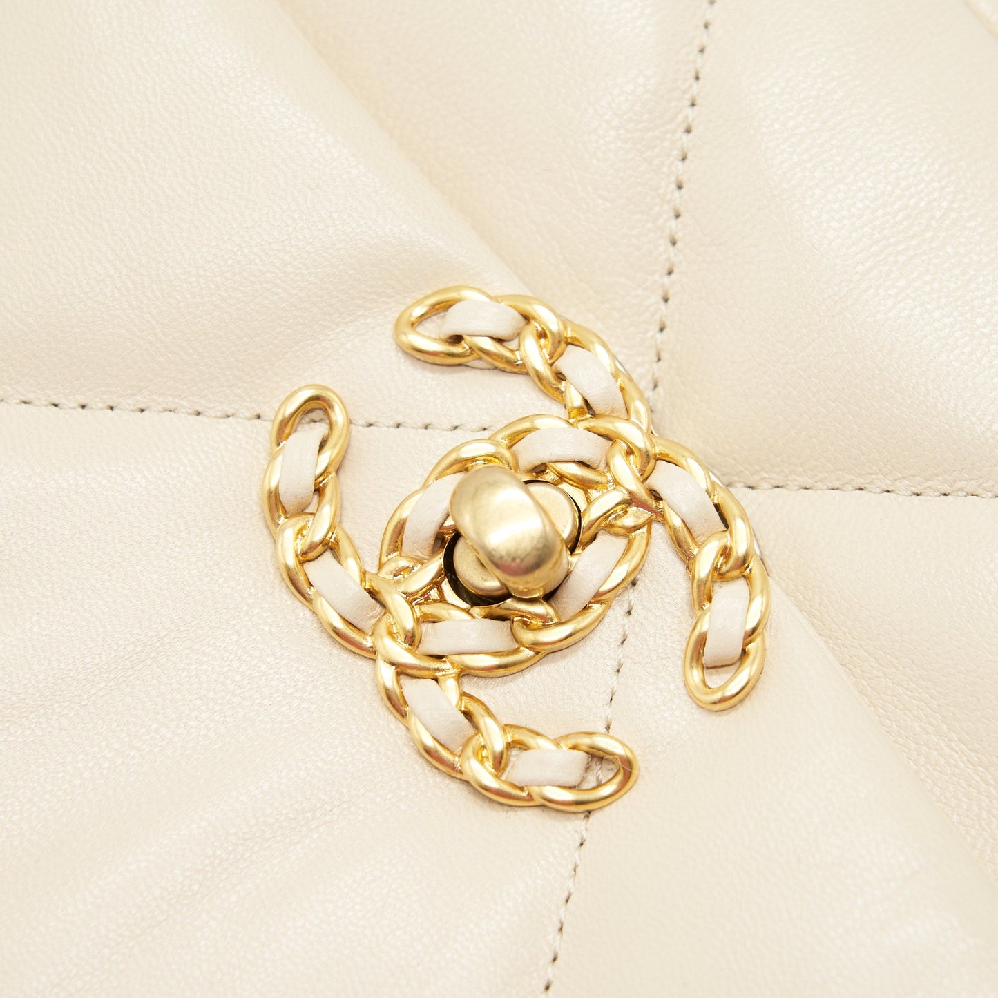 CHANEL SMALL 19 BAG BEIGE GOAT SKIN