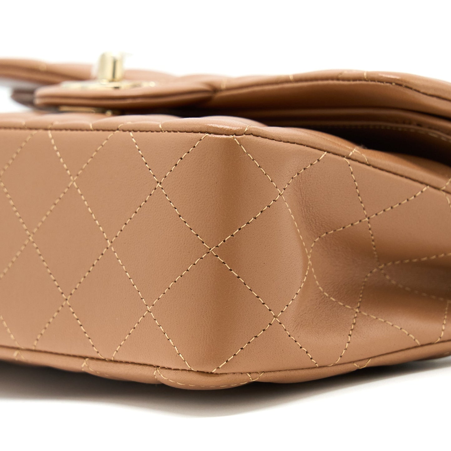 Chanel 22S Small Classic Flap Bag Lambskin Caramel LGHW(Microchip)