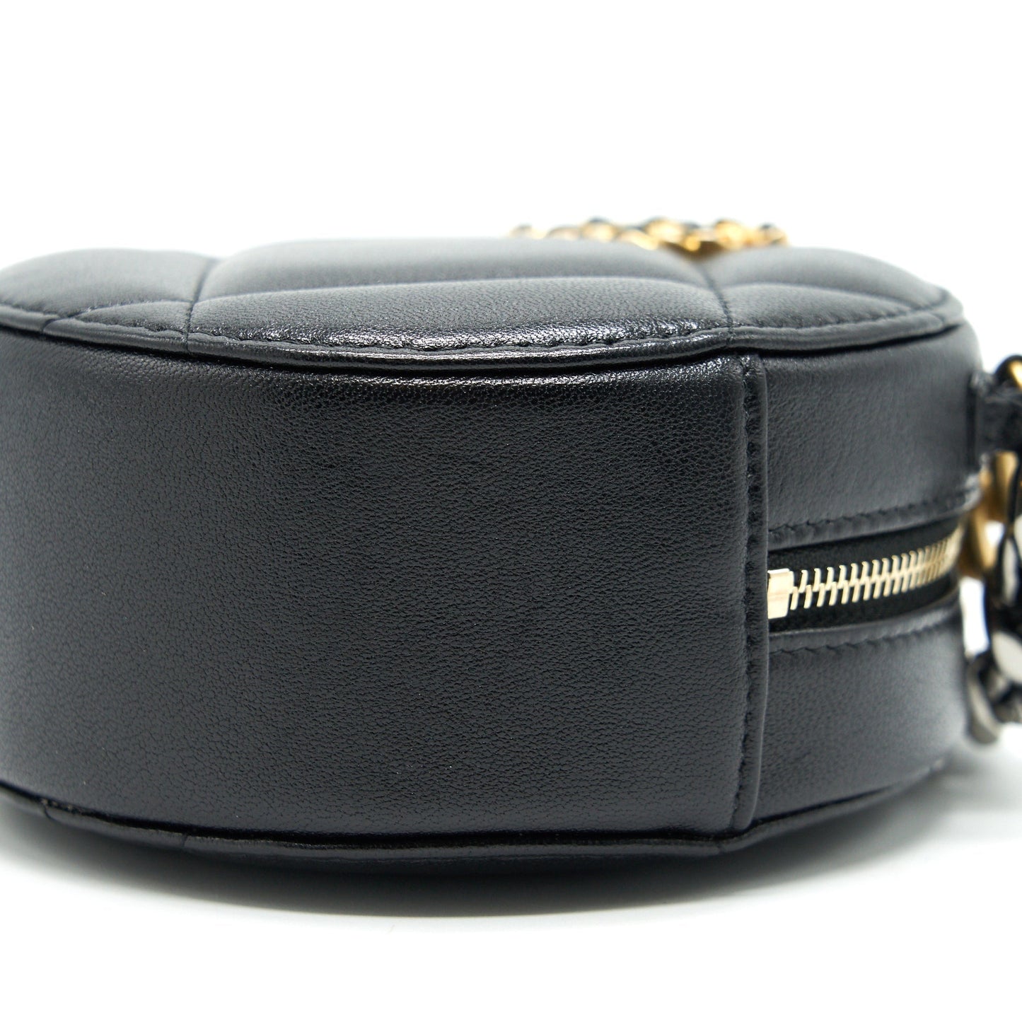 CHANEL 19 Clutch With Chain In Black