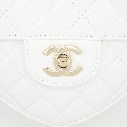 Chanel 22S Heart Bag Lambskin White LGHW (Microchip)