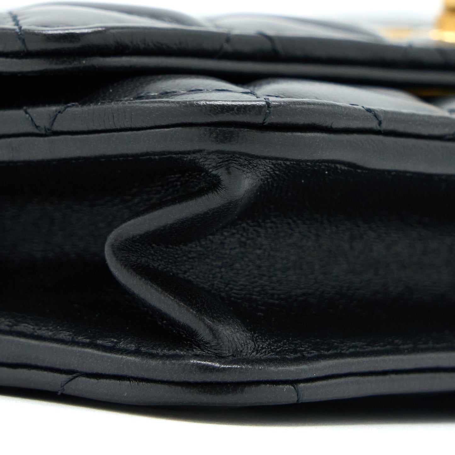 Chanel 22K Gold Pillar Wallet On Chain Lambskin Black Brushed GHW(Microchip)