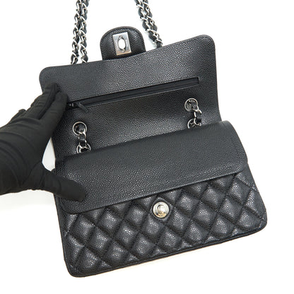 CHANEL CLASSIC SMALL DOUBLE FLAP CAVIAR