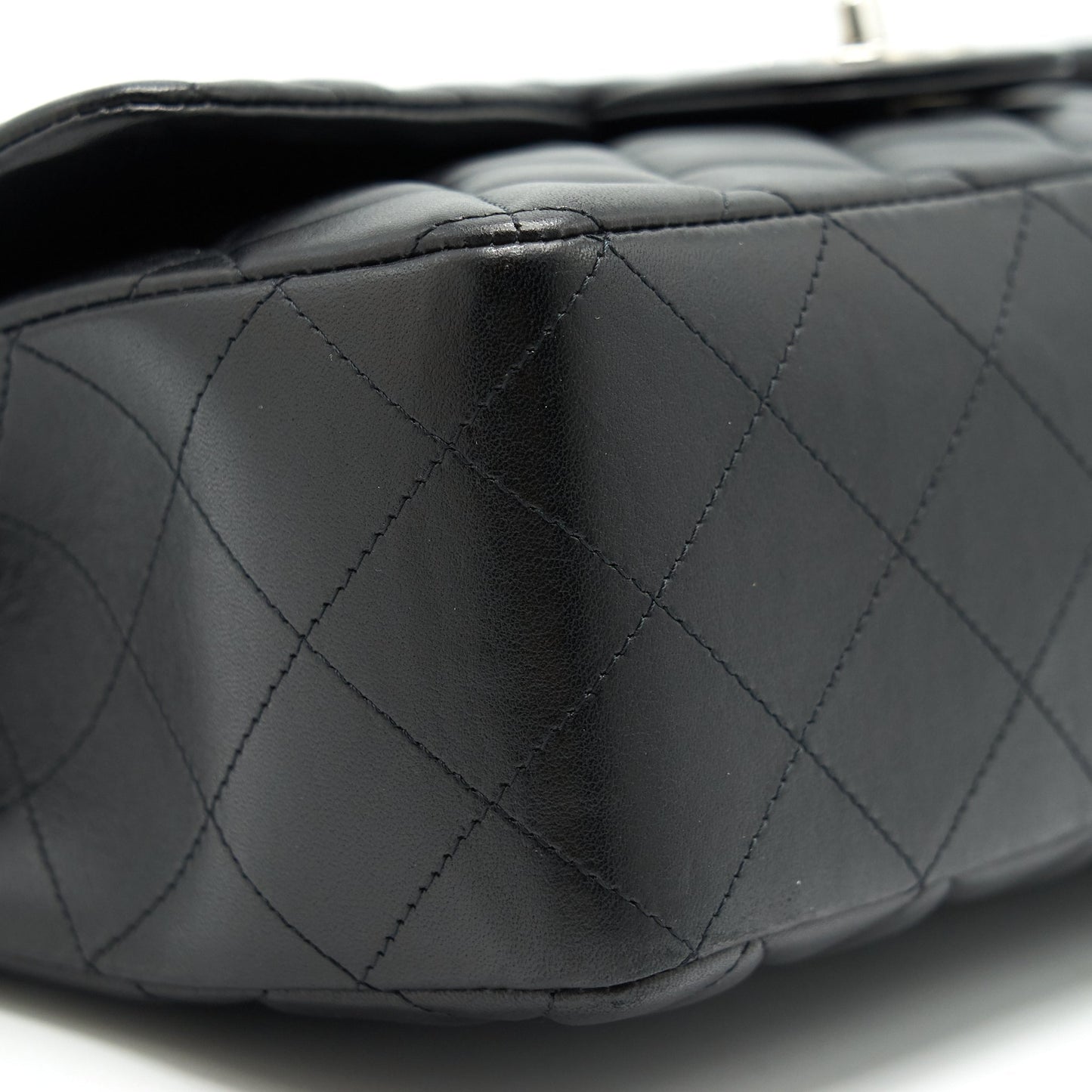Chanel Single Flap jumbo Bag Lambskin Black SHW