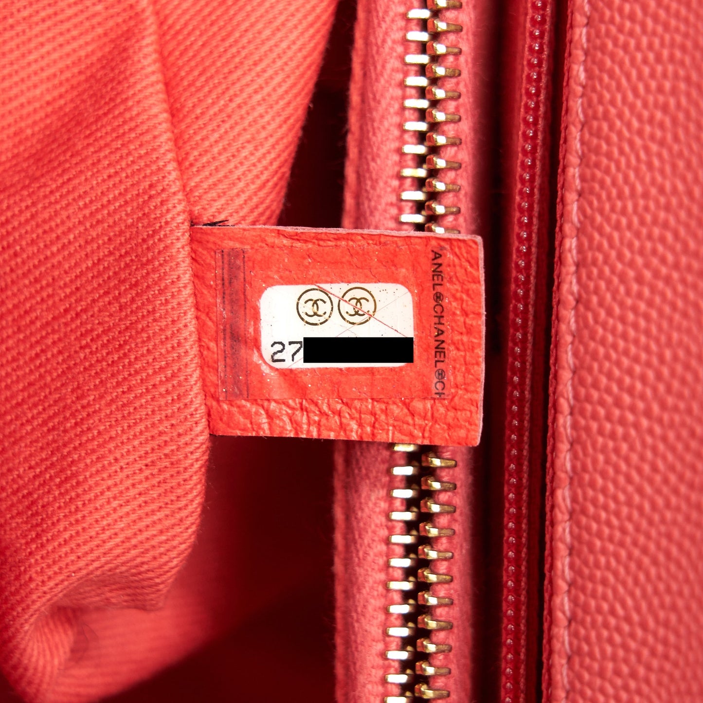 CHANEL SMALL COCO HANDLE FLAP BAG GRAINED CALFSKIN IN CORAL PINK GHW