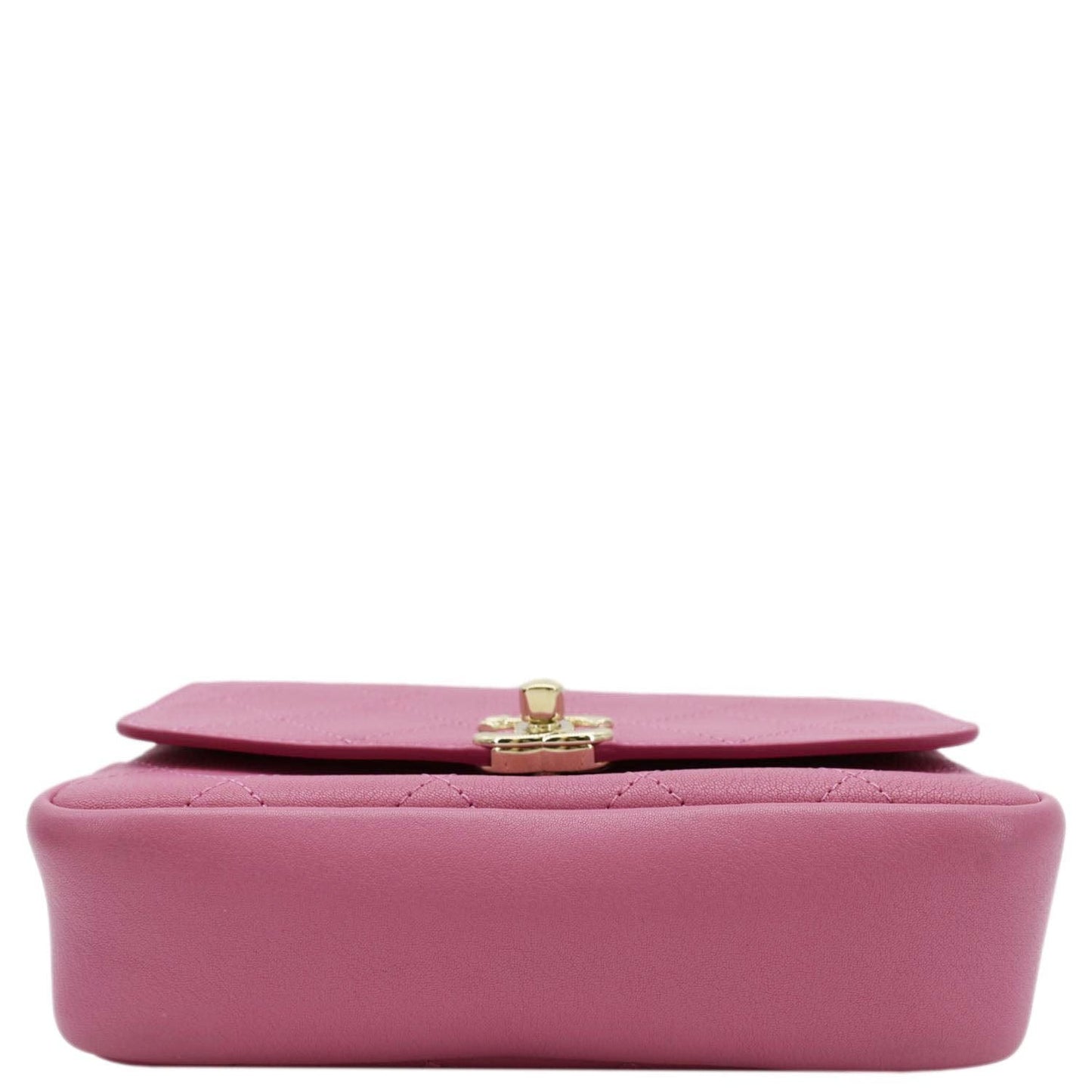 CHANEL Casual Trip Leather Waist Bag Pink