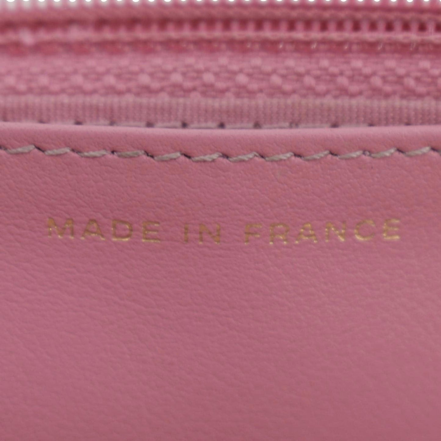 CHANEL Boy Flap Quilted Leather Shoulder Bag Pink