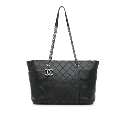 Black Chanel Medium CC Stitched Calfskin Pocket Zipped Chain Tote