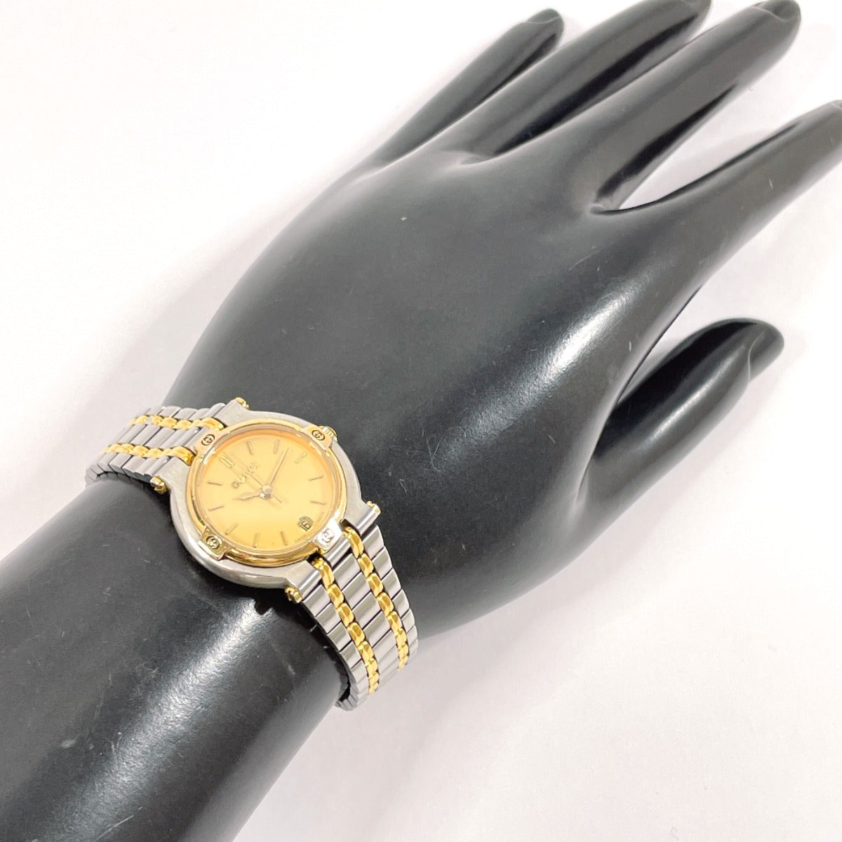 Gucci 9000L Stainless Steel Quartz Watch