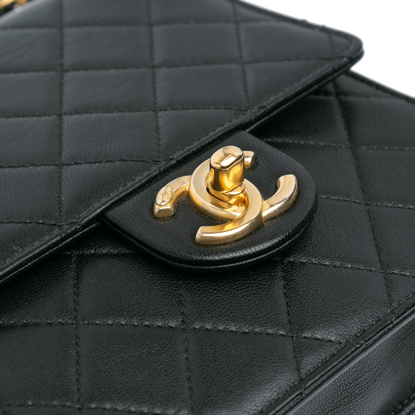 Black Chanel Quilted Goatskin Chic Pearls Flap Crossbody Bag