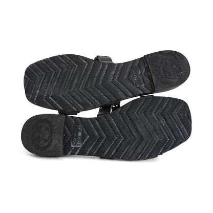 Gucci Chain-Link Rubber Sandals - Women's 36